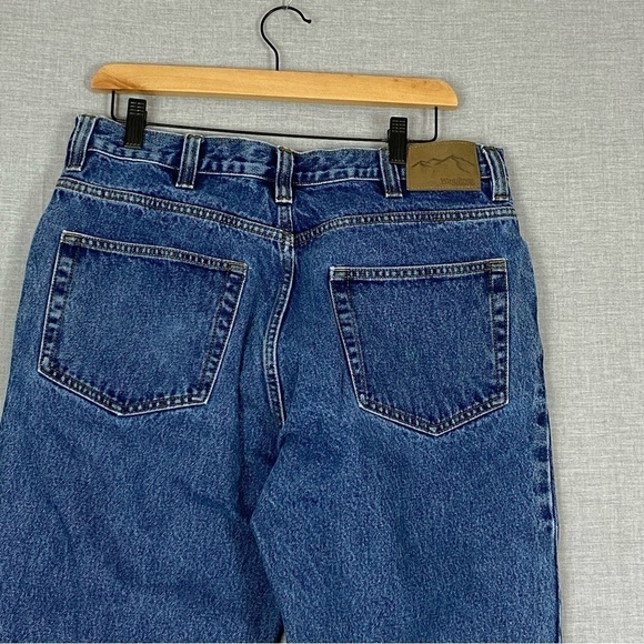 Wind River Blue Jeans 36 X 32 100% Cotton Regular Fit Straight Leg - Picture 5 of 11